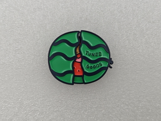주문 2025 Double-Layer UV Printing Summer Badge with Movable Parts – Fun and Interactive Commemorative Accessory 온라인 제조
